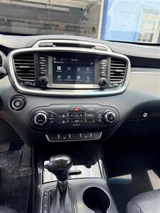 2017 Kia Sorento EX V6   - Photo 11 - Owensboro, KY 42303