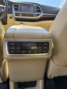 2015 Toyota Highlander Limited   - Photo 9 - Owensboro, KY 42303
