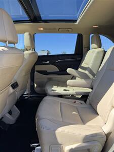 2015 Toyota Highlander Limited   - Photo 7 - Owensboro, KY 42303