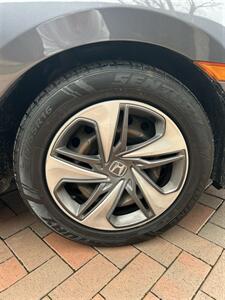 2019 Honda Civic LX   - Photo 15 - Owensboro, KY 42303