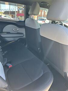 2016 Kia Soul - Photo 7 - Owensboro, KY 42303