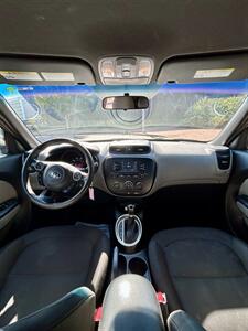 2016 Kia Soul   - Photo 3 - Owensboro, KY 42303