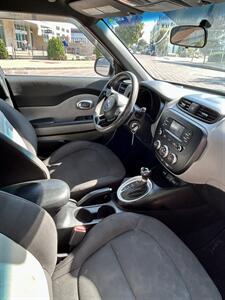2016 Kia Soul   - Photo 2 - Owensboro, KY 42303