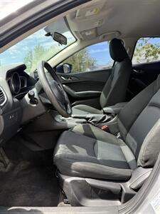 2014 Mazda Mazda3 i SV - Photo 4 - Owensboro, KY 42303