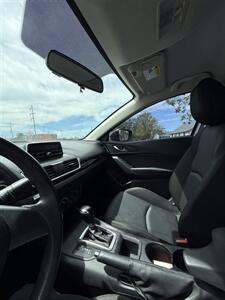 2014 Mazda Mazda3 i SV - Photo 8 - Owensboro, KY 42303