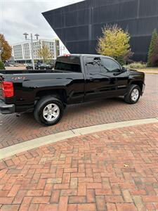 2018 Chevrolet Silverado 1500 LT Z71 - Photo 2 - Owensboro, KY 42303