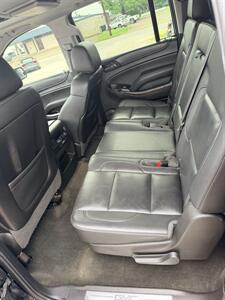 2016 GMC Yukon XL SLT - Photo 10 - Owensboro, KY 42303