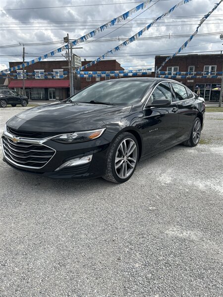 2022 Chevrolet Malibu LT   - Photo 1 - Owensboro, KY 42303