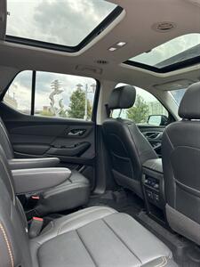 2019 Chevrolet Traverse LT Leather   - Photo 8 - Owensboro, KY 42303