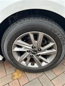 2020 Kia LX - Photo 11 - Owensboro, KY 42303