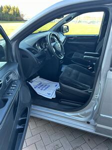 2015 Dodge Grand Caravan American Value Package - Photo 20 - Owensboro, KY 42303