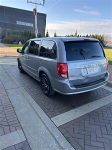 2015 Dodge Grand Caravan American Value Package - Photo 4 - Owensboro, KY 42303