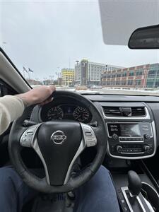 2017 Nissan Altima 2.5   - Photo 8 - Owensboro, KY 42303