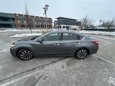 2017 Nissan Altima 2.5   - Photo 2 - Owensboro, KY 42303