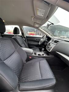 2017 Nissan Altima 2.5   - Photo 14 - Owensboro, KY 42303