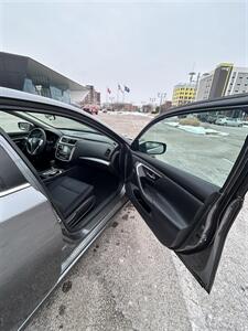 2017 Nissan Altima 2.5   - Photo 16 - Owensboro, KY 42303