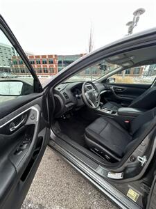 2017 Nissan Altima 2.5   - Photo 12 - Owensboro, KY 42303