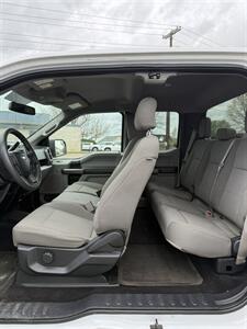 2017 Ford F-150 XLT   - Photo 10 - Owensboro, KY 42303