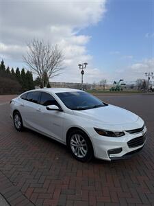 2018 Chevrolet Malibu LT   - Photo 14 - Owensboro, KY 42303