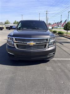 2017 Chevrolet Tahoe Premier - Photo 2 - Owensboro, KY 42303