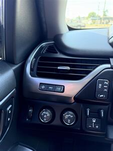2017 Chevrolet Tahoe Premier - Photo 14 - Owensboro, KY 42303