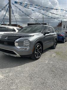 2023 Mitsubishi Outlander ES   - Photo 1 - Owensboro, KY 42303