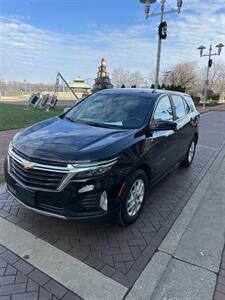 2020 Chevrolet Equinox LT   - Photo 2 - Owensboro, KY 42303