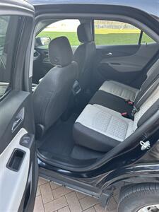 2020 Chevrolet Equinox LT   - Photo 8 - Owensboro, KY 42303