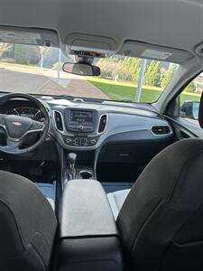 2020 Chevrolet Equinox LT   - Photo 6 - Owensboro, KY 42303