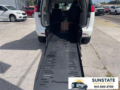 2023 Chrysler Voyager L Wheelchair Van  BraunAbility Manual Rear Entry - Photo 2 - Sarasota, FL 34232