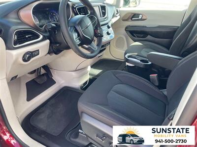 2022 Chrysler Voyager LX Wheelchair Van  BraunAbility Chrysler Foldout XT - Photo 6 - Sarasota, FL 34232