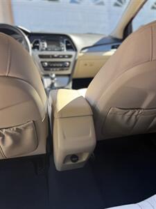 2015 Hyundai SONATA SE   - Photo 24 - Reseda, CA 91335