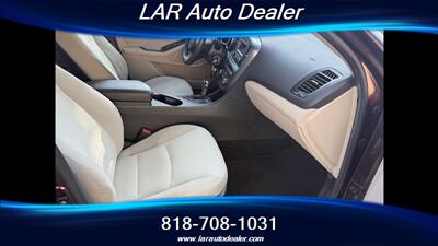 2015 Kia Optima LX   - Photo 8 - Reseda, CA 91335