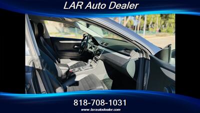 2012 Volkswagen CC R-Line PZEV   - Photo 12 - Reseda, CA 91335