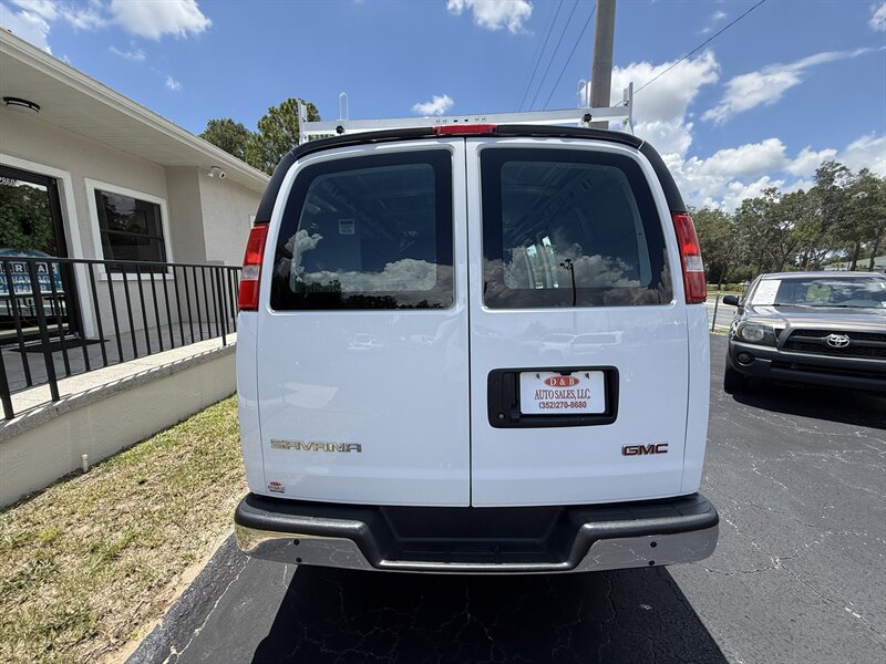 2025 GMC Savana 2500 - Photo 6 - Lecanto, FL 34461