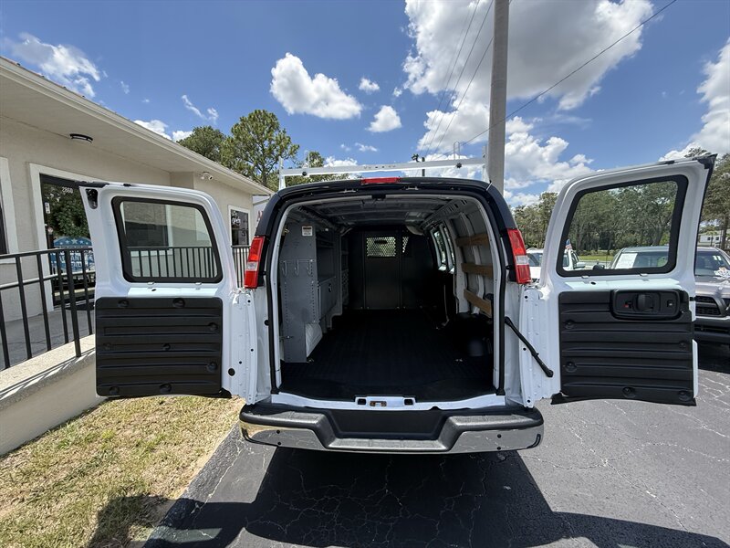 2025 GMC Savana 2500 - Photo 27 - Lecanto, FL 34461