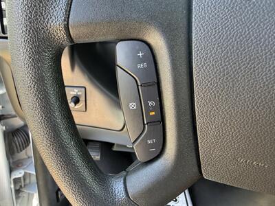 2025 GMC Savana 2500 - Photo 8 - Lecanto, FL 34461