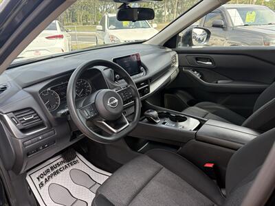 2024 Nissan Rogue SV   - Photo 8 - Lecanto, FL 34461