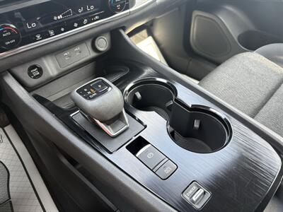 2024 Nissan Rogue SV   - Photo 12 - Lecanto, FL 34461