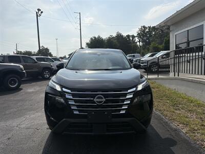 2024 Nissan Rogue SV   - Photo 2 - Lecanto, FL 34461