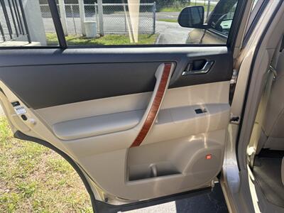 2009 Toyota Highlander Limited   - Photo 28 - Lecanto, FL 34461