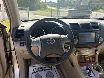 2009 Toyota Highlander Limited   - Photo 10 - Lecanto, FL 34461