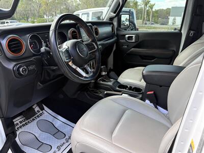 2022 Jeep Gladiator Mojave   - Photo 8 - Lecanto, FL 34461