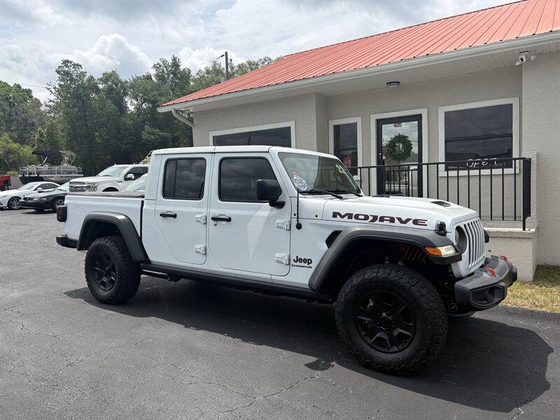 2022 Jeep Gladiator Mojave's photo