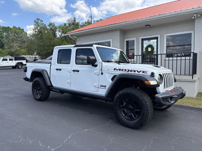 2022 Jeep Gladiator Mojave   - Photo 1 - Lecanto, FL 34461