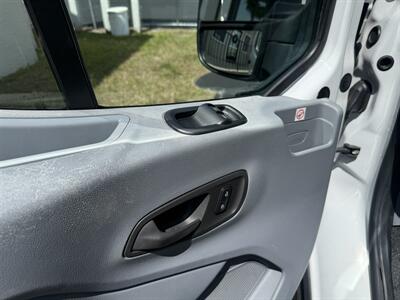 2019 Ford Transit 150 Low Roof   - Photo 10 - Lecanto, FL 34461