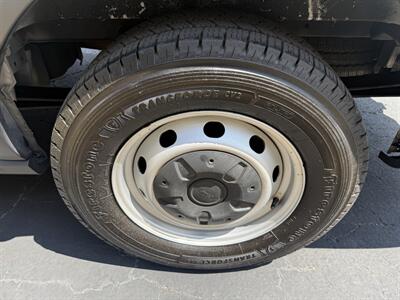 2019 Ford Transit 150 Low Roof   - Photo 8 - Lecanto, FL 34461