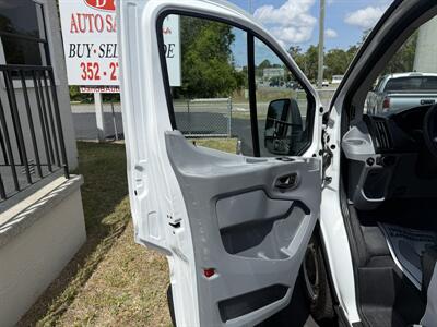 2019 Ford Transit 150 Low Roof   - Photo 11 - Lecanto, FL 34461