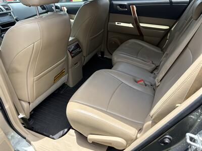 2013 Toyota Highlander 4WD V6 Limited - Photo 25 - Lecanto, FL 34461