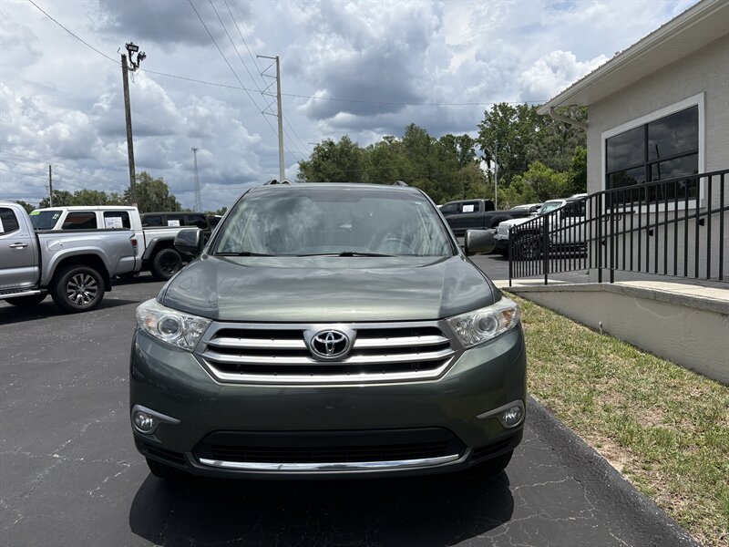 2013 Toyota Highlander 4WD V6 Limited - Photo 2 - Lecanto, FL 34461